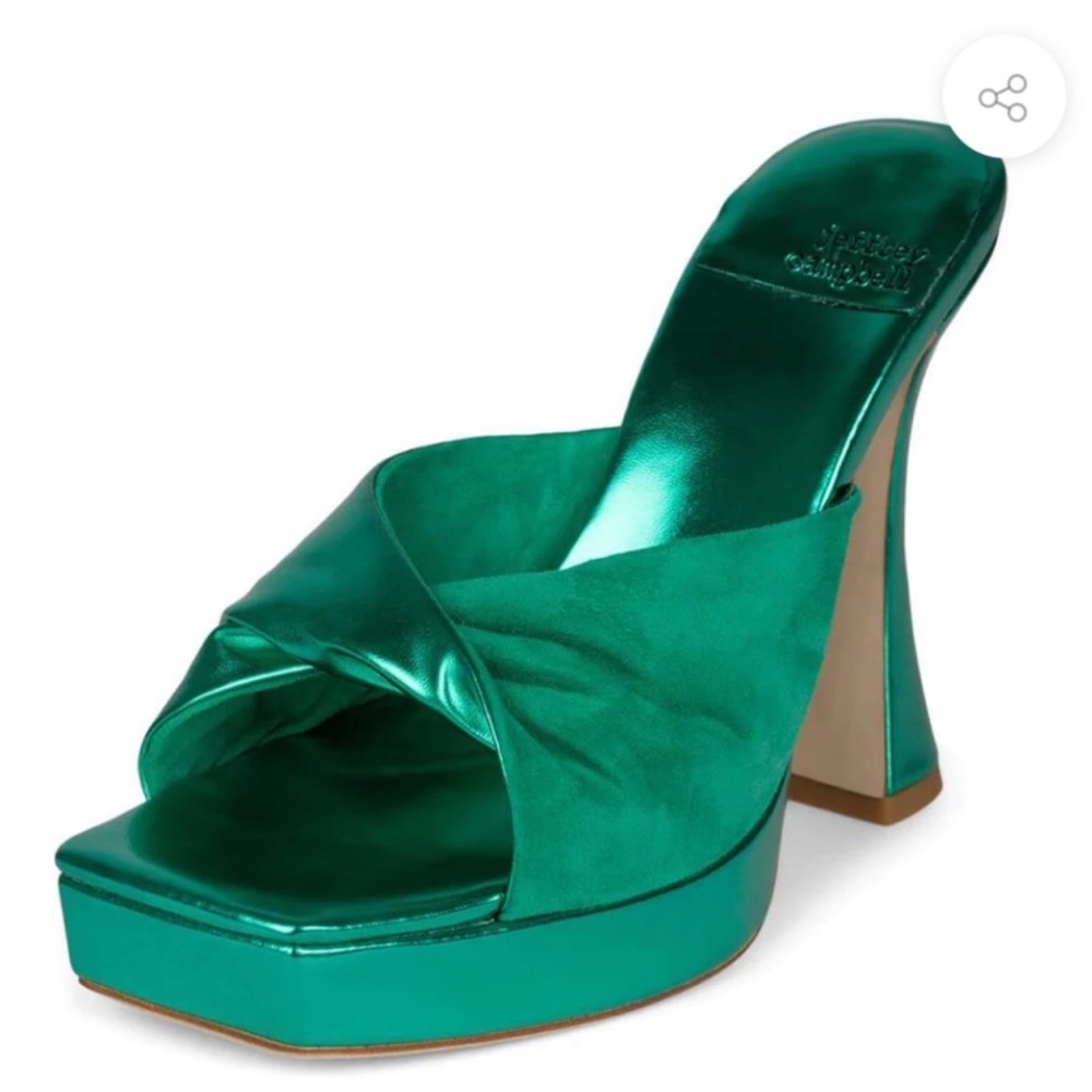 Jeffrey Campbell x Free People Hollyweird Platform
Mixed Material Sandals